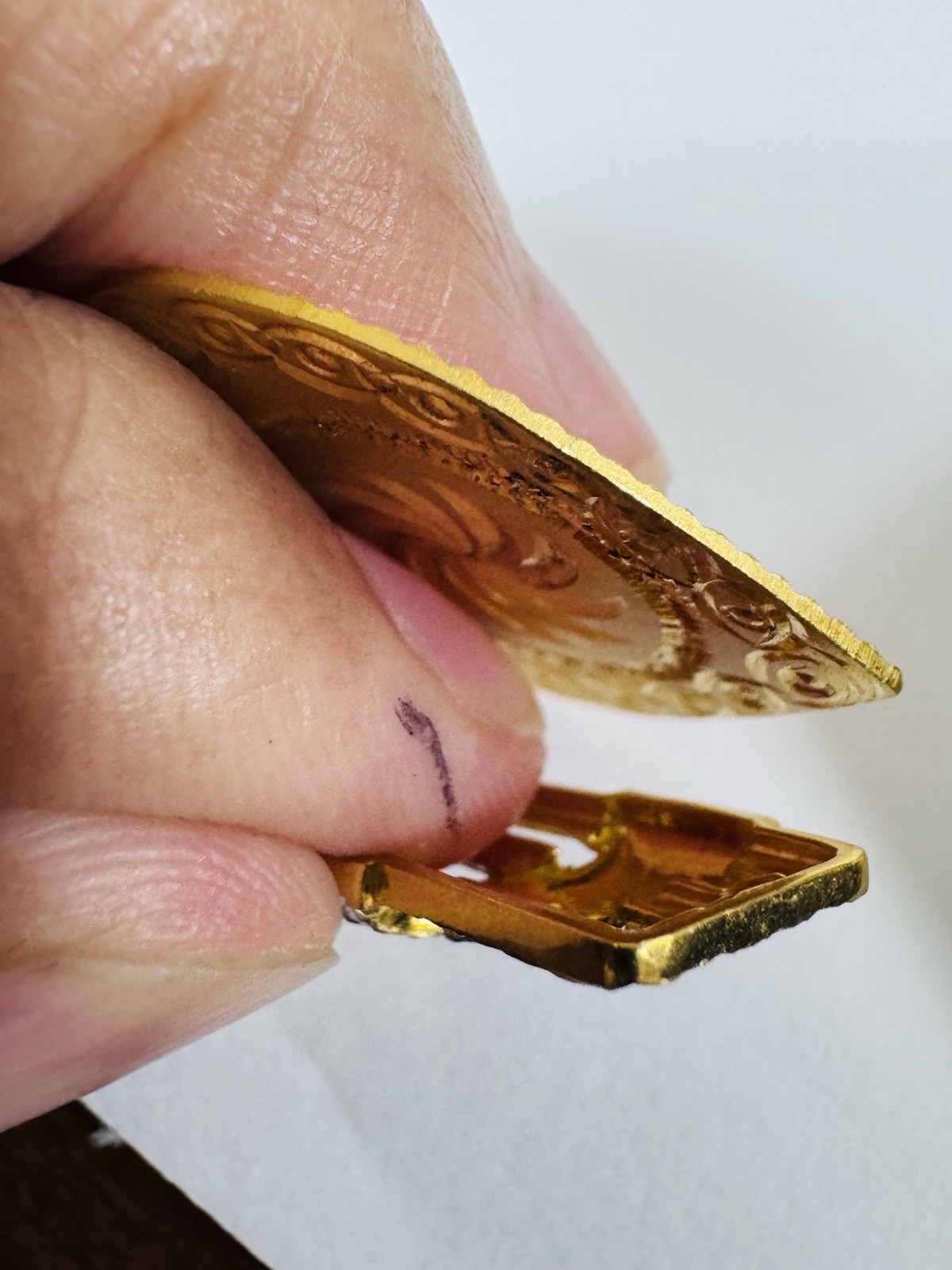 RARE 22K 916 22C Real Gold Two Set of Pendant 1 x Rectangle & 1x Heart 7.73g