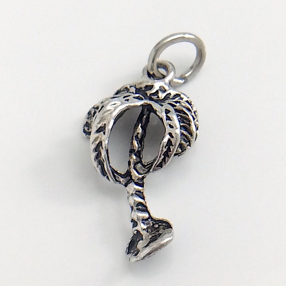 Palm Tree Plant Unmarked Sterling Silver Pendant Charm 1.1g 0.75in J023