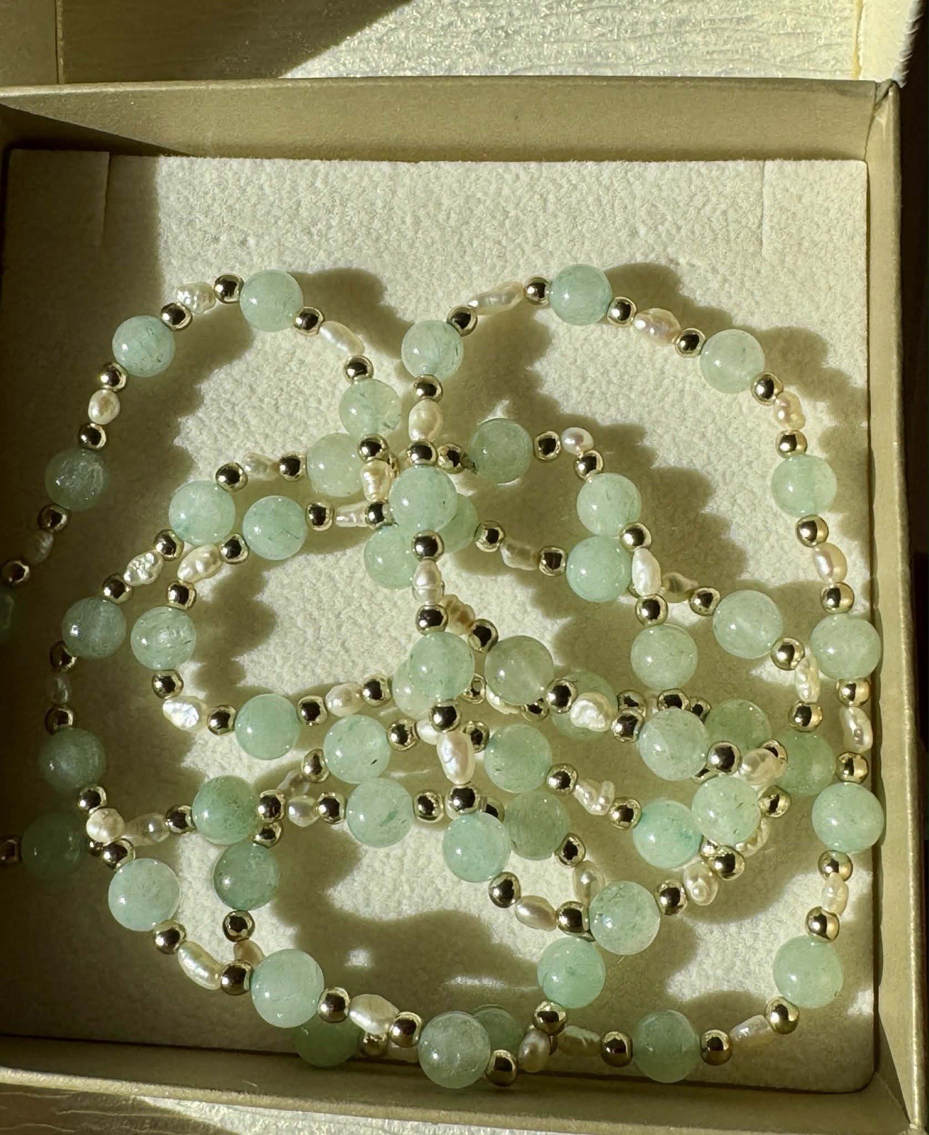 Vintage solid 10K Jade and Pearl 30” Infinity Necklace