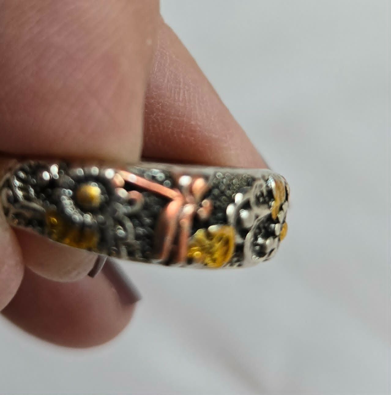 Dragonfly Sterling Silver & 18K Gold & Copper Band Ring Size 8