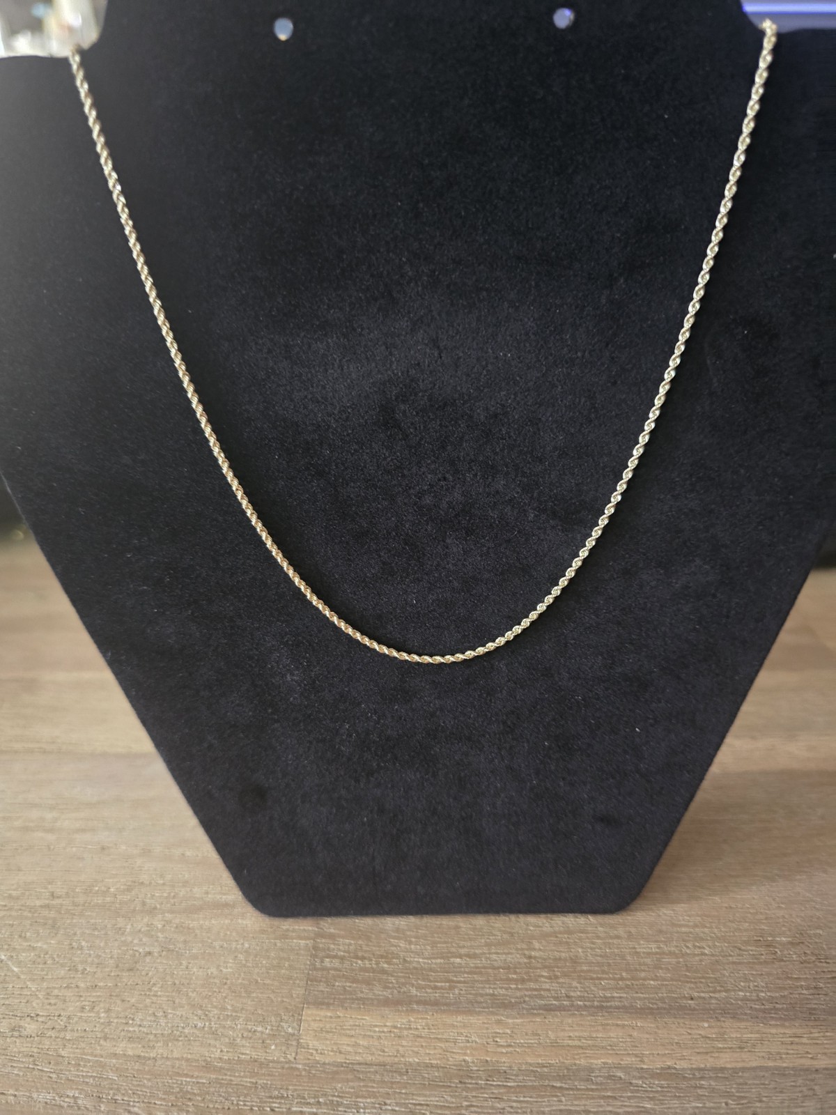10k Yellow Gold Diamond Cut Hollow Rope Chain 18 inch, 1.6mm