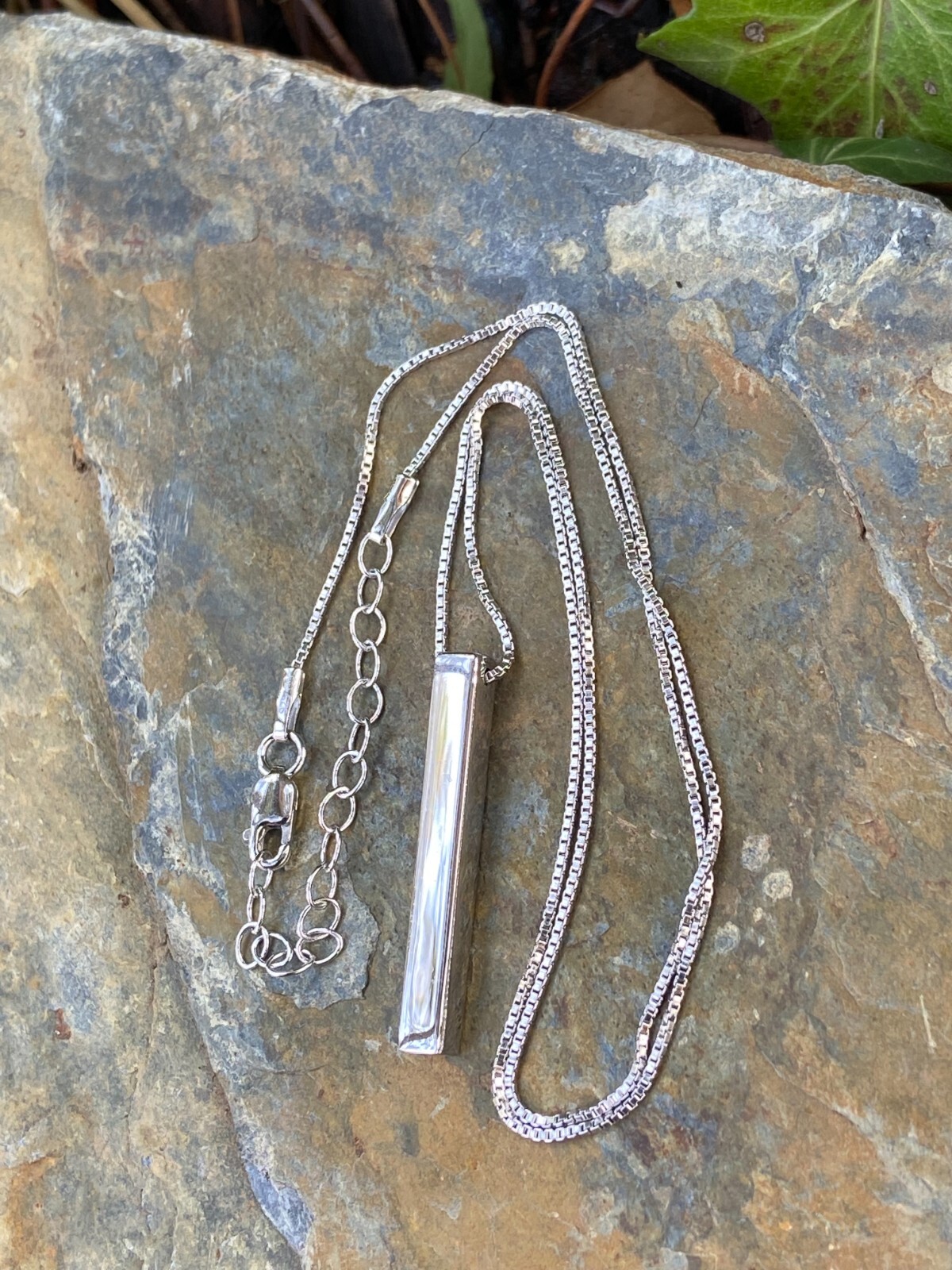 925 Sterling Silver Drop Down Bar Necklace 3D Vertical Rhodium 18″ Adjustable
