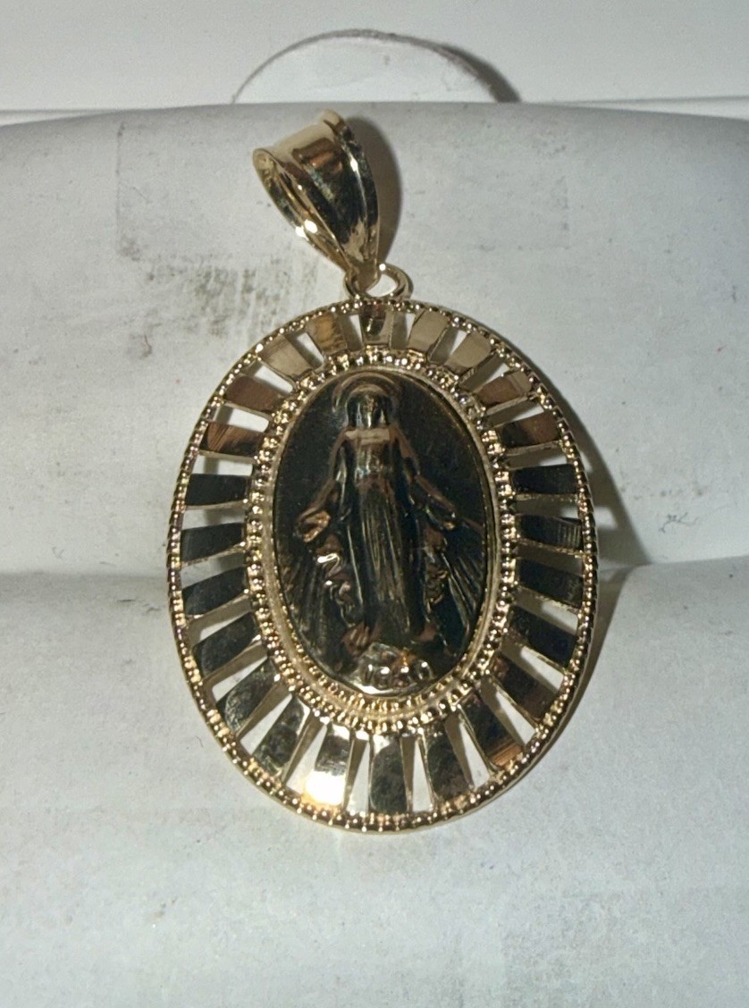 ESTATE Solid 10K Gold Virgin Mary Religious Oval Pendant