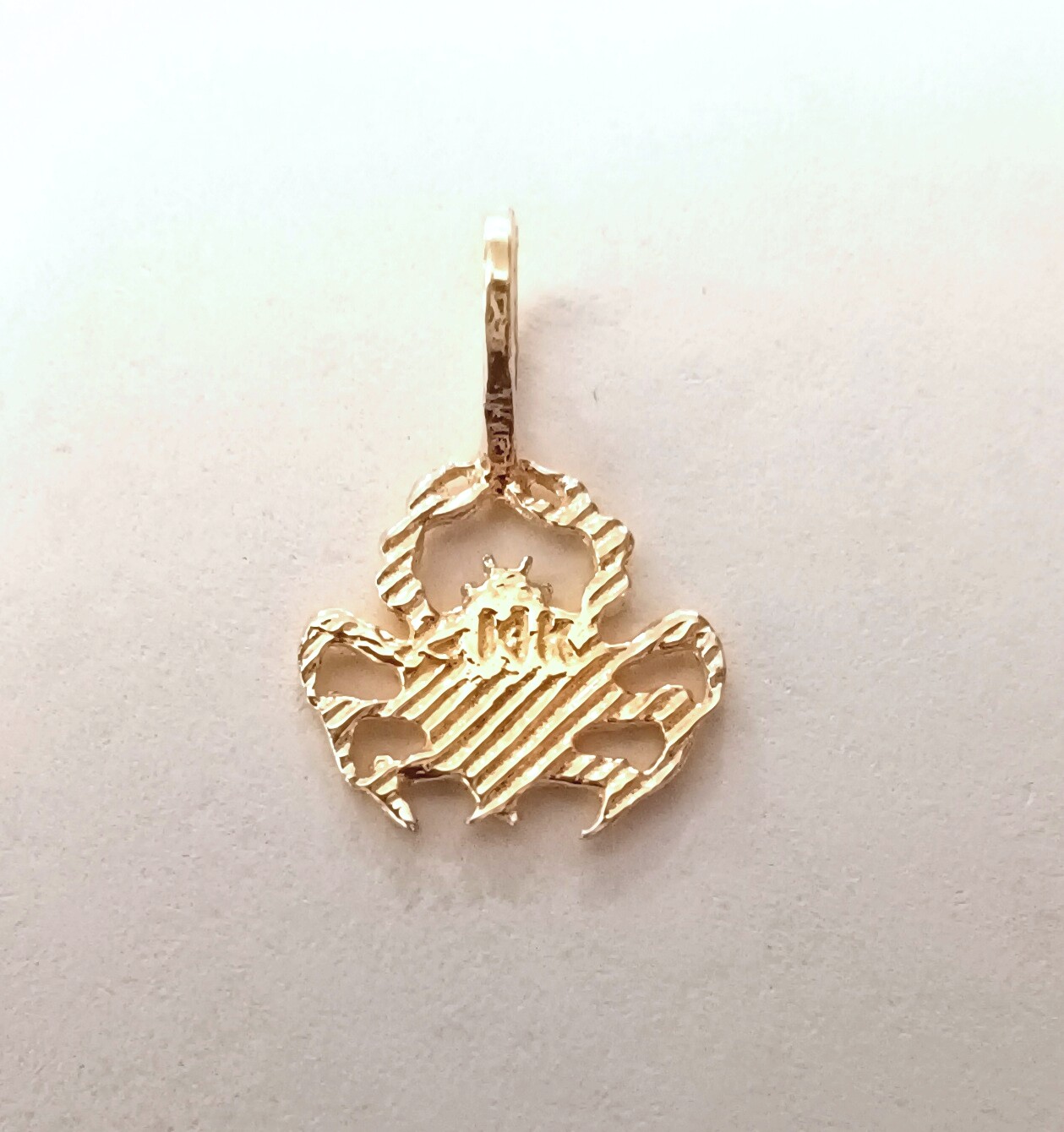 New 14k Yellow Gold Cancer Zodiac Charm Pendant