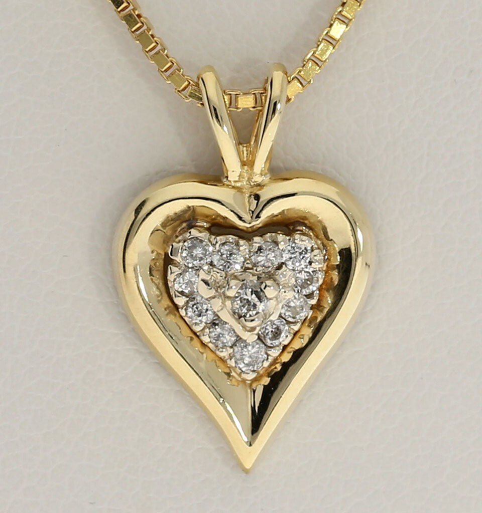 Diamond Heart Pendant Necklace .15CT 14K YG 18” Chain