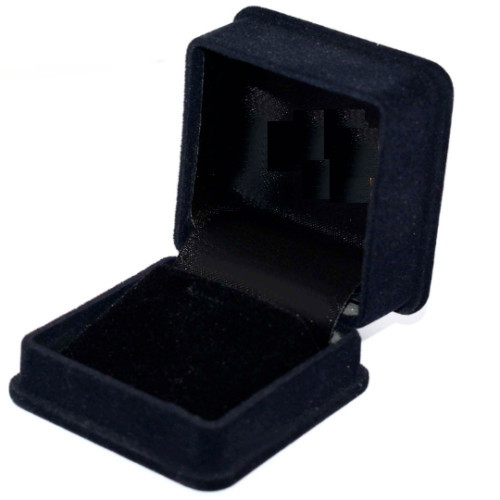 4 Ct Princess Cut White Diamond Solitaire Pendant, Free Diamond Studs