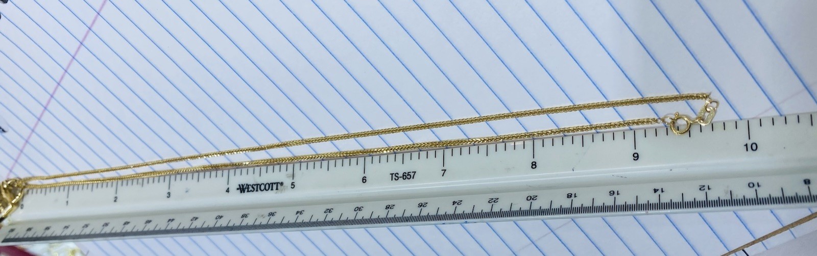 Used 18K Solid Yellow Gold Link Necklace & Key Pendant 3.9Grams(19 Inches)1.6mm