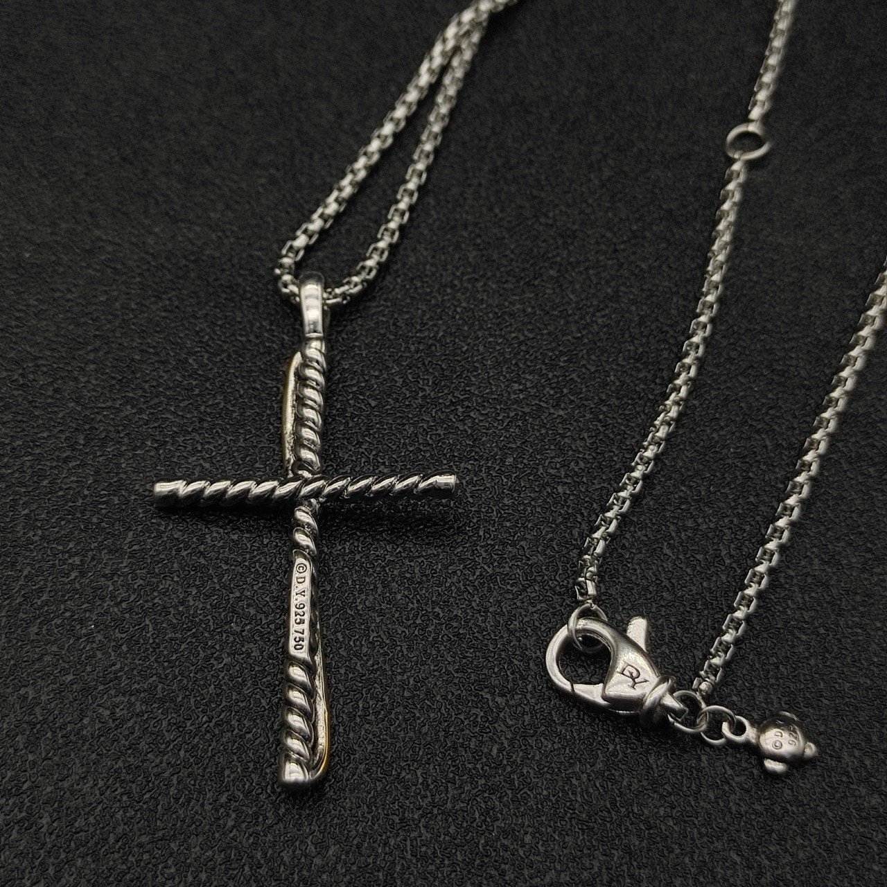 David Yurman 925 Sterling Silver 18K Gold Cable Cross Pendant Box Chain Necklace