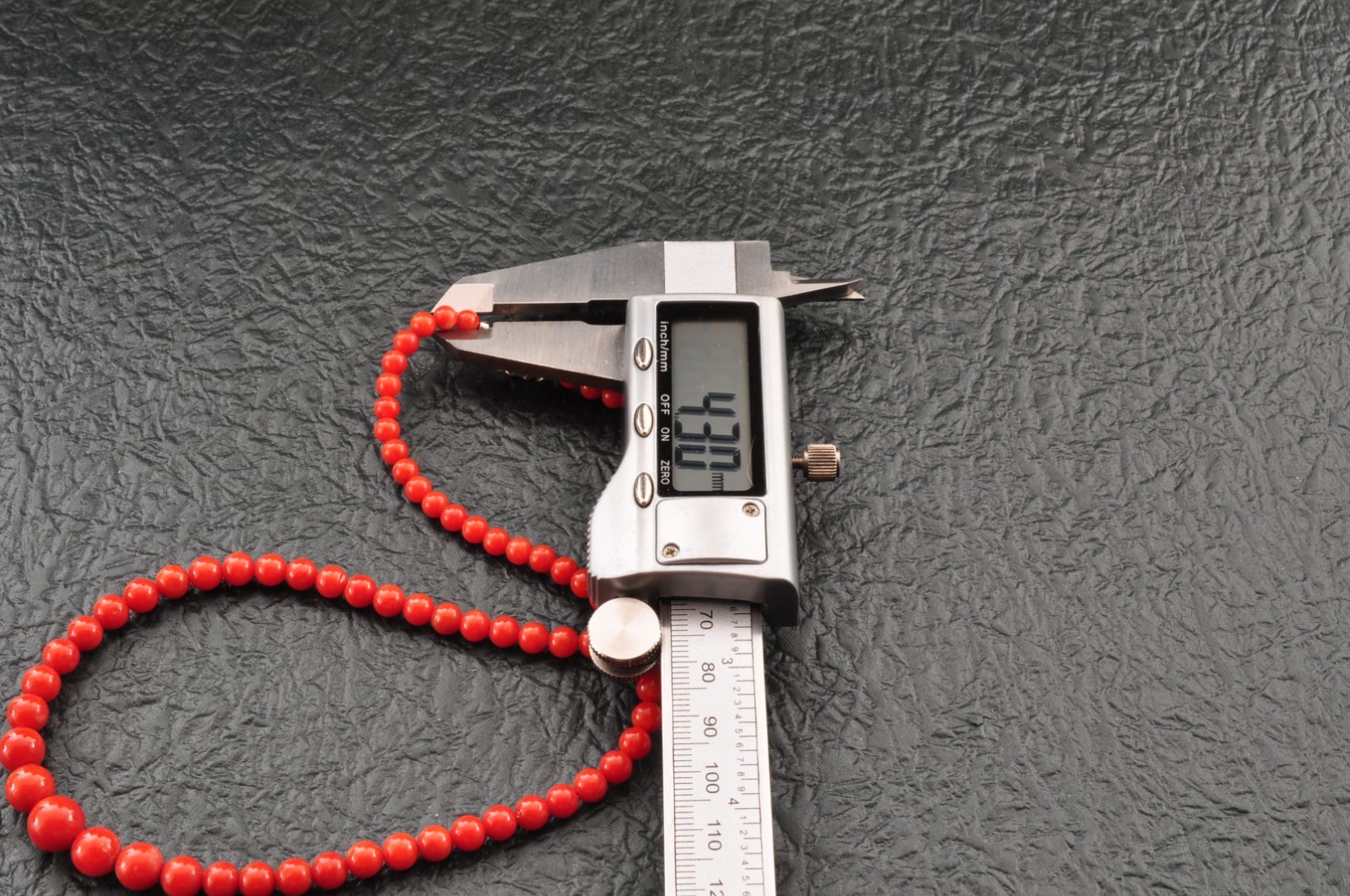 925 silver clasp red coral necklace with Certification (440mm (17.3in) 88.5ct).