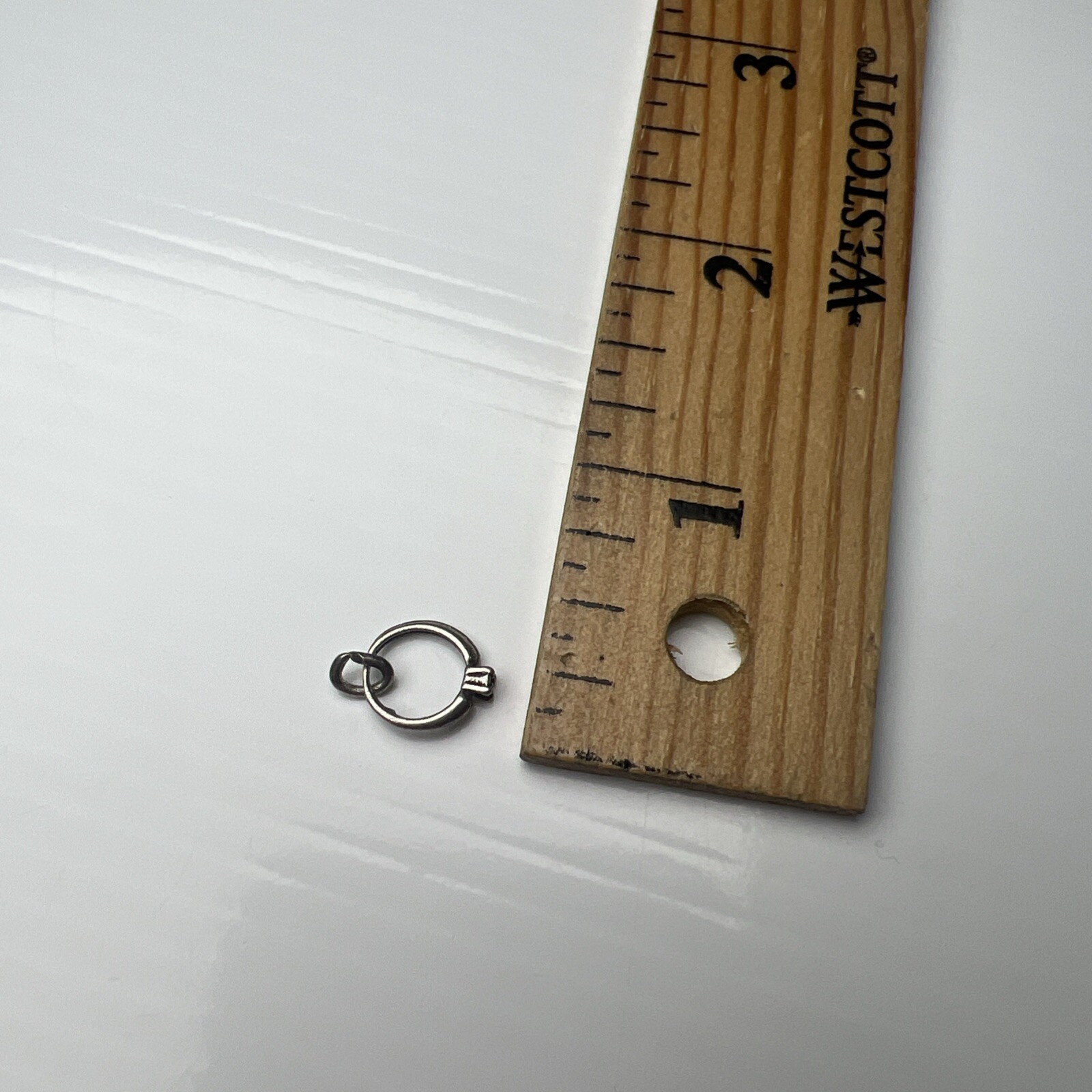 925 Sterling Silver Retro Charm Pendant Mini Wedding Band Ring Anniversary Gift