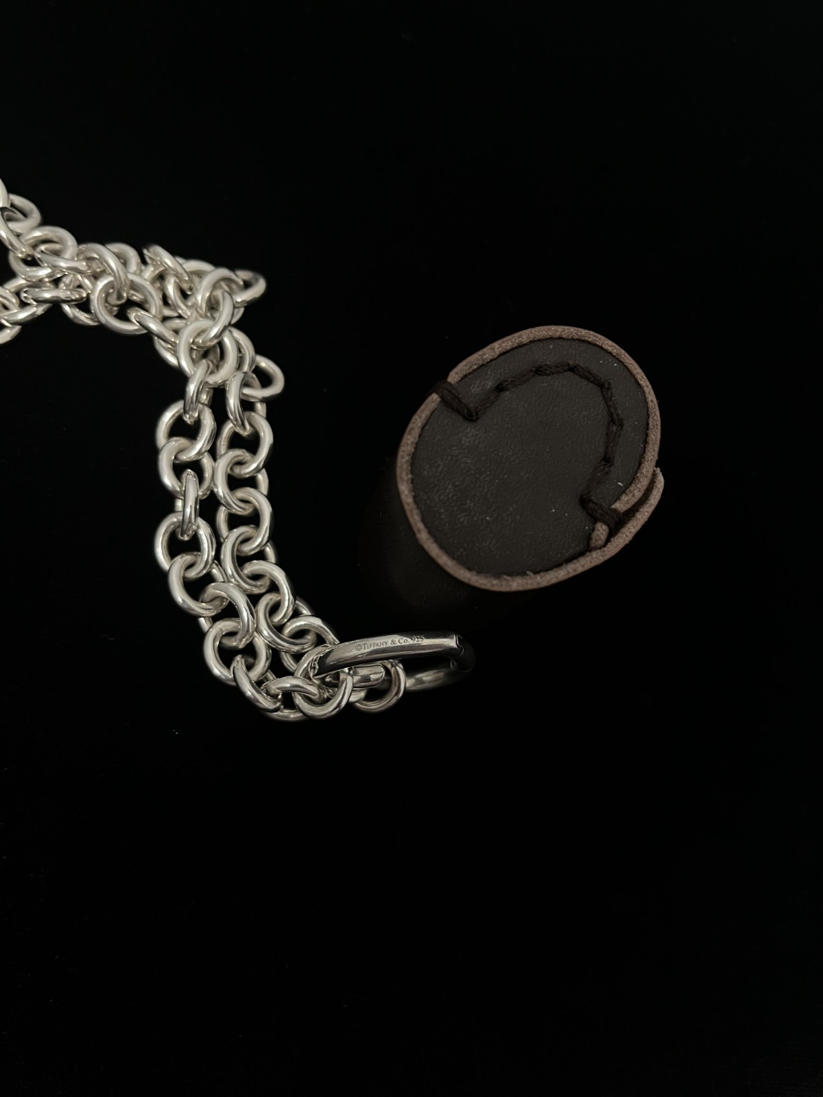 Tiffany & Co Silver Heart Clasp Chain Link Necklace 16″ Excellent Condition.