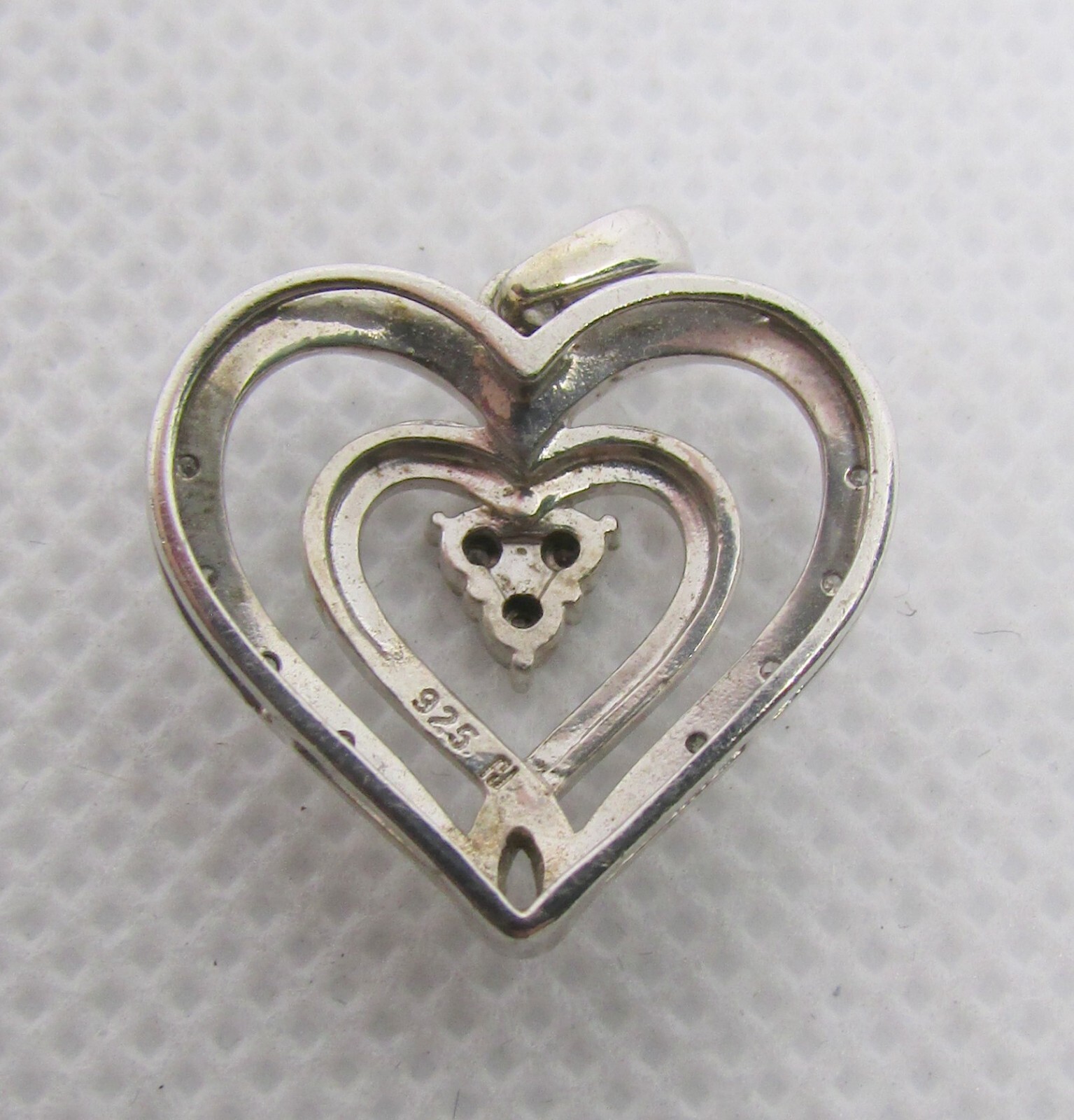 925 STERLING SILVER GENUINE DIAMOND DOUBLE HEART PENDANT 23.5 X 19.5 MM ~ 2.3G