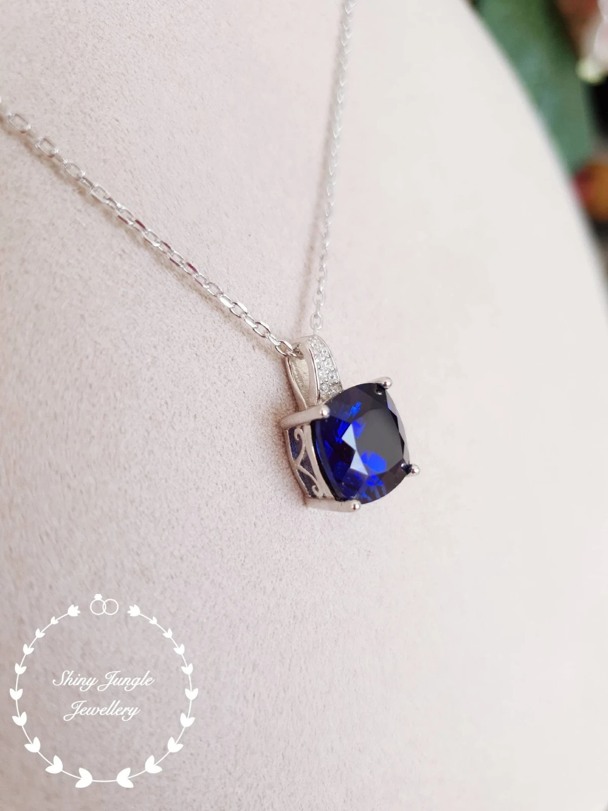 3.00 Ct Cushion Cut Natural Sapphire Diamond Gorgeous Pendant 14K White Gold