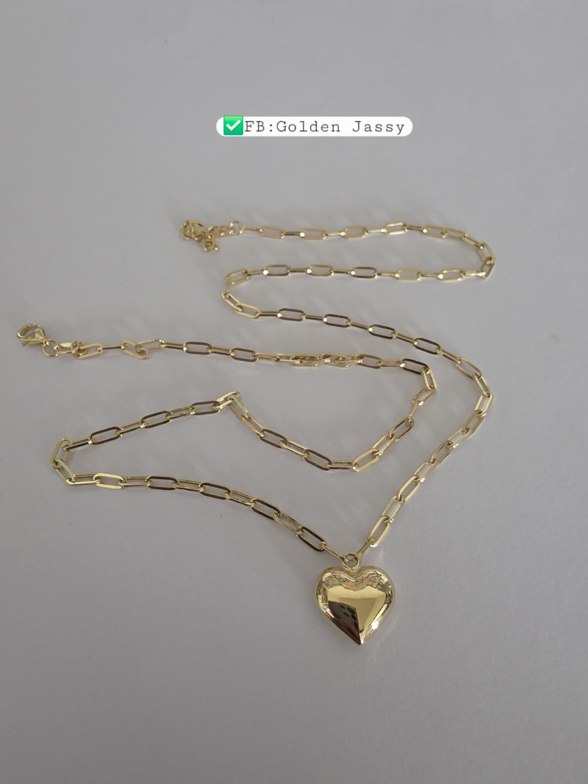 18K Gold PaperClip W/ Small Heart Necklace