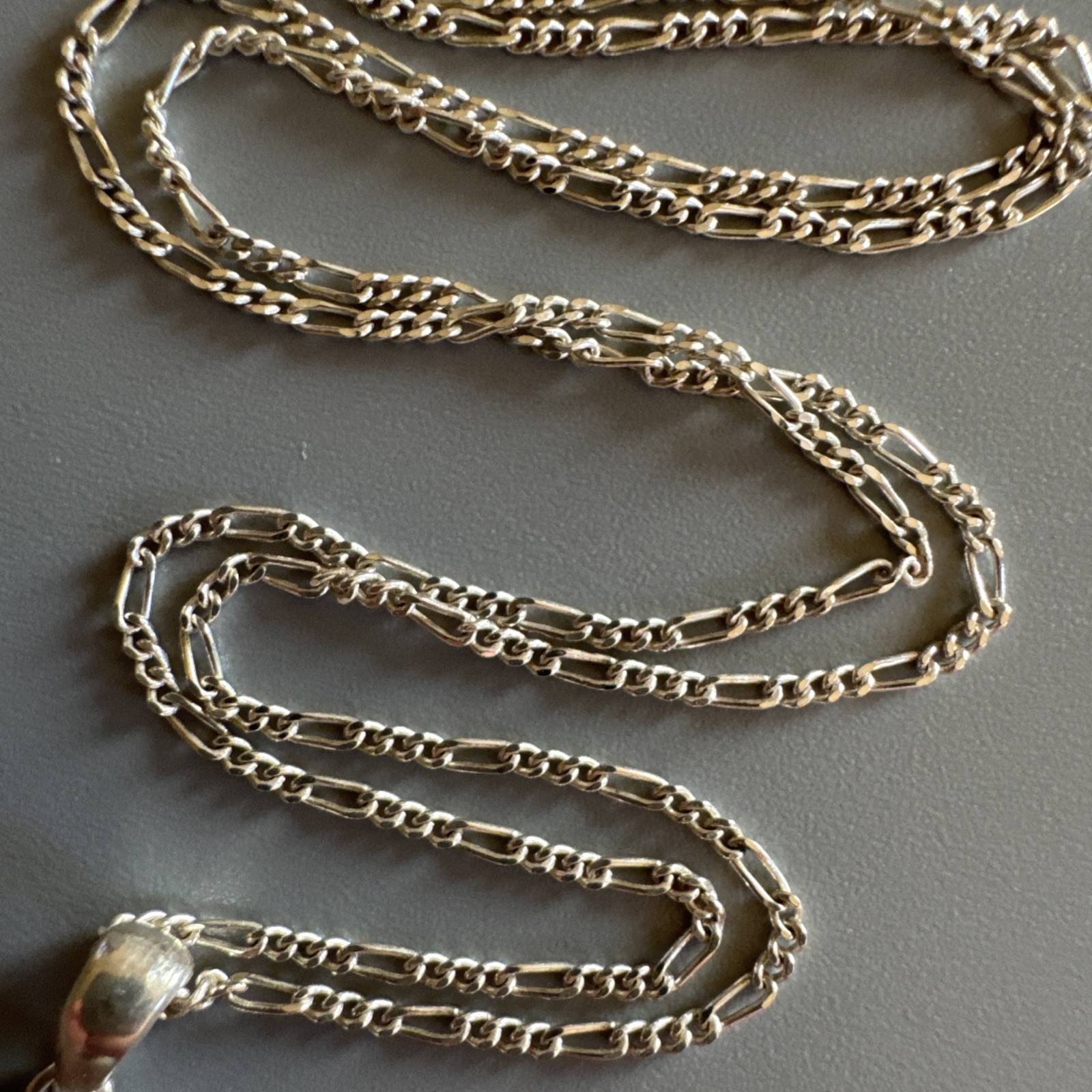 Sterling Silver 925 Saint Christopher Pendant & 20” 1.5mm Figaro Chain Necklace