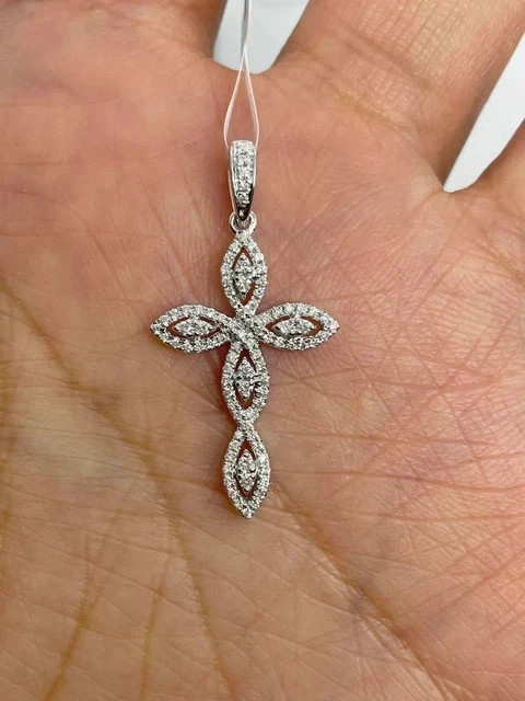 Real Moissanite 2Ctw Round Cut Cross Women’s Pendant 14K White Gold Plated Chain