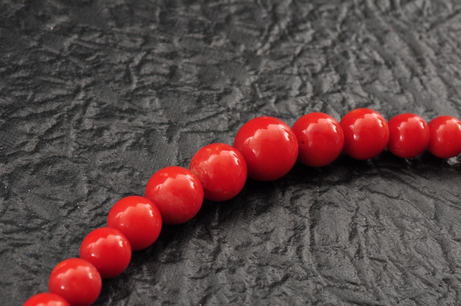925 silver clasp red coral necklace with Certification (440mm (17.3in) 88.5ct).