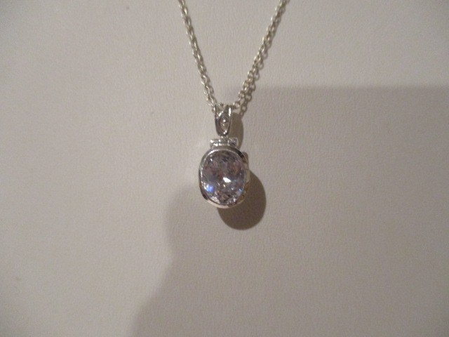 UNBRANDED 925 Sterling Silver 17″ Italy Chain & 1/2″ 925 SS Charm w/Faux Stone