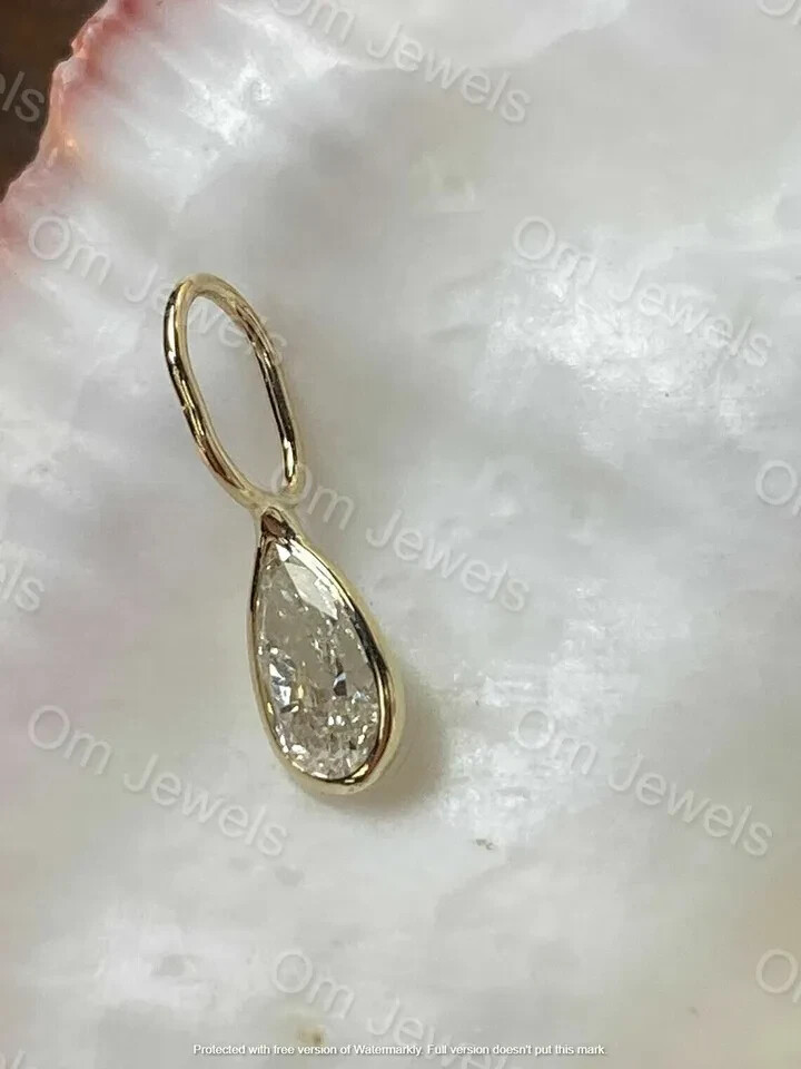 2Ct Pear Cut VVS1 Diamond Solitaire Pendant 18″Free Chain 14K Yellow Gold Finish