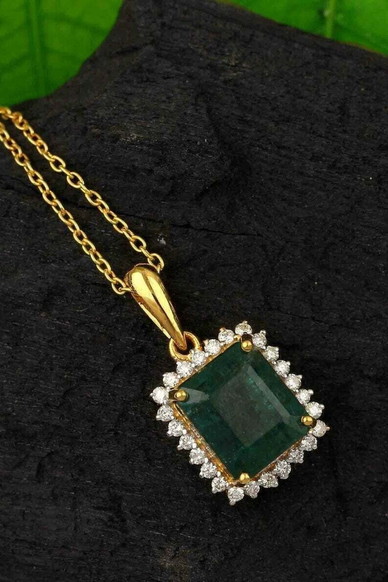 18″ Natural Emerald & Diamond Emerald Cut Pendant 14k Yellow Gold For Wedding