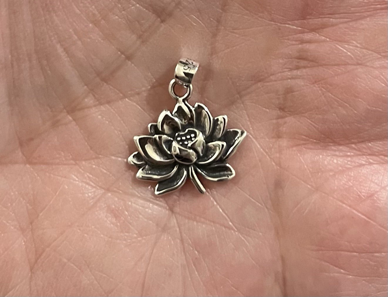 Sterling Silver Lotus Flower Pendant Necklace 18in Snake Chain ❤️Nice Gift🪷