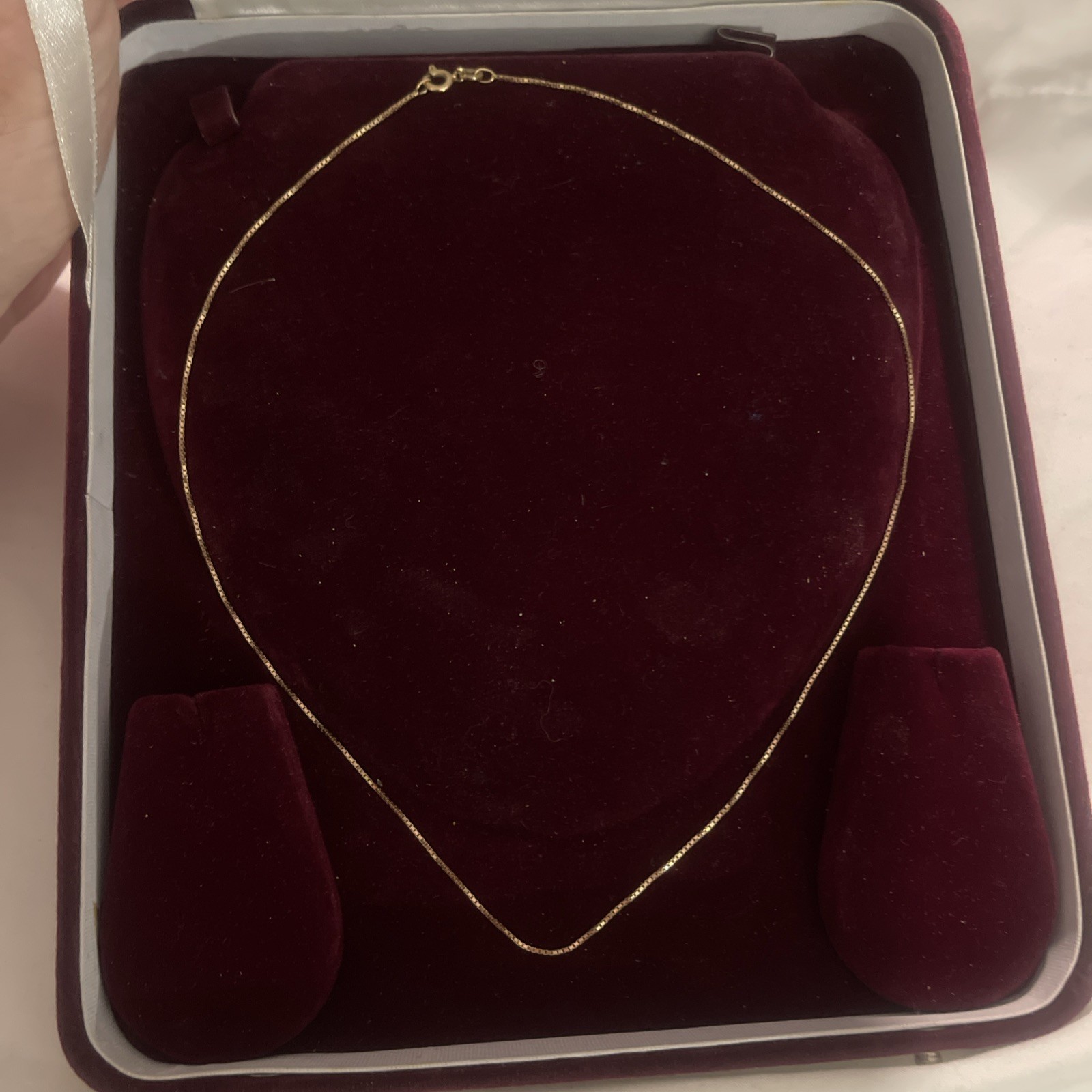 18kt Solid Gold Necklace Sent Without Case In Small Box
