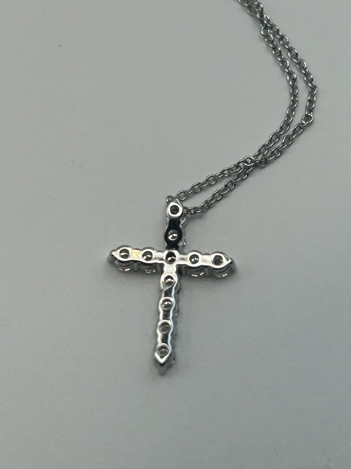 Brand New VVS1 Moissanite Cross Necklace 925 Silver 0.625 ct Passes Diamnd Test
