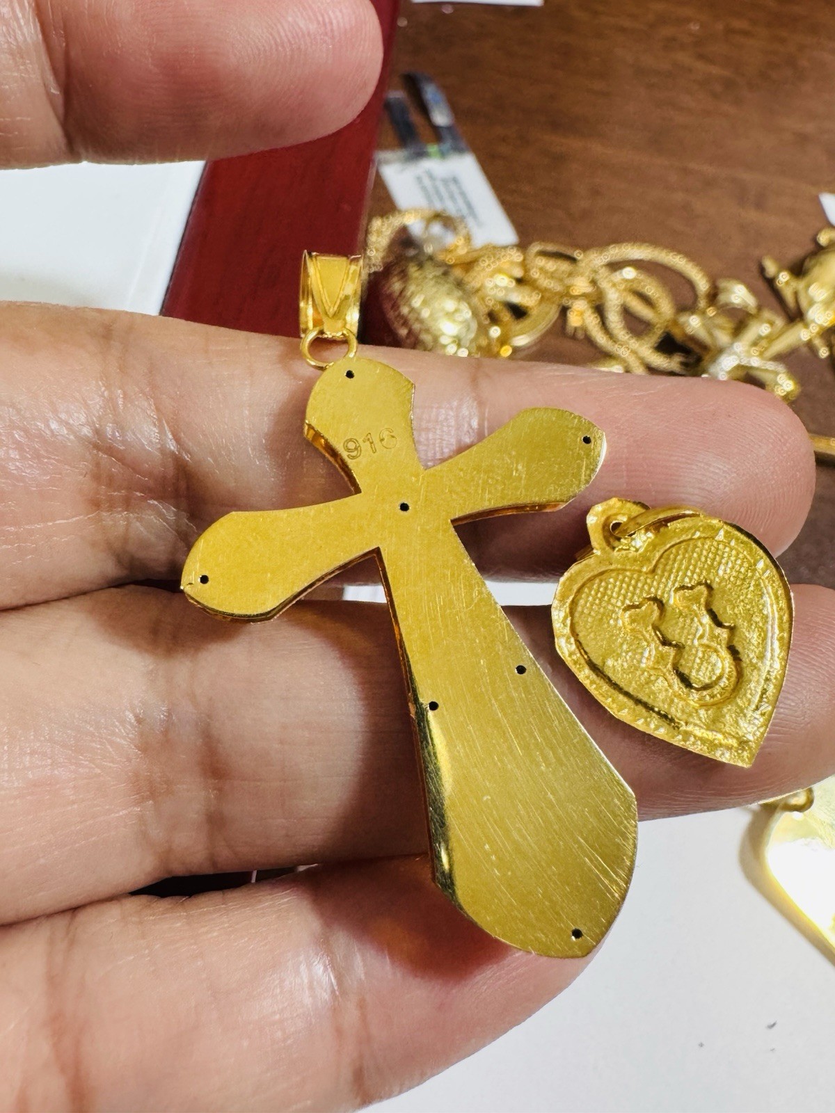 22K 916 Fine Real Gold Two Set U Heart & Cross Pendant 4.5g