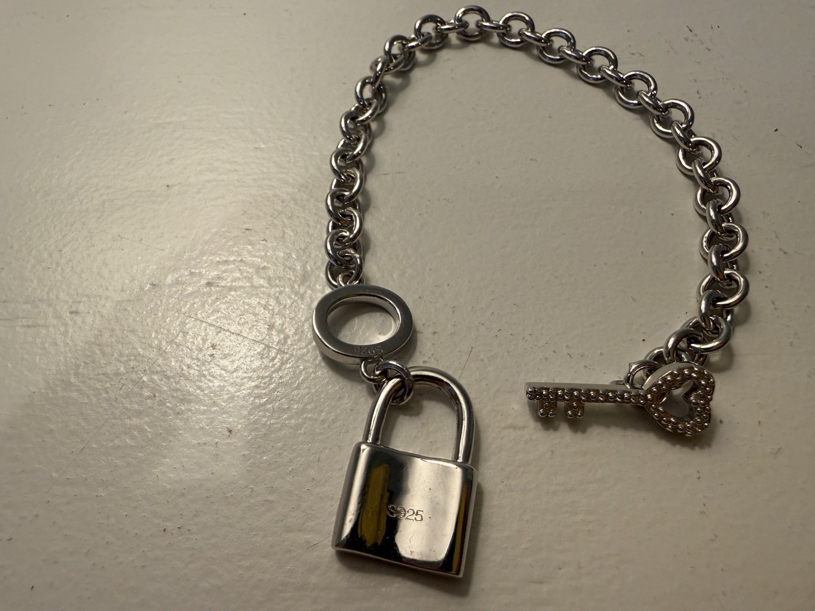 Charm Women 925 Sterling Silver Key Lock Pendant