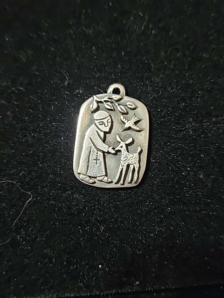 James Avery Sterling Silver 925 Retired St Francis Loves The Animals Pendant