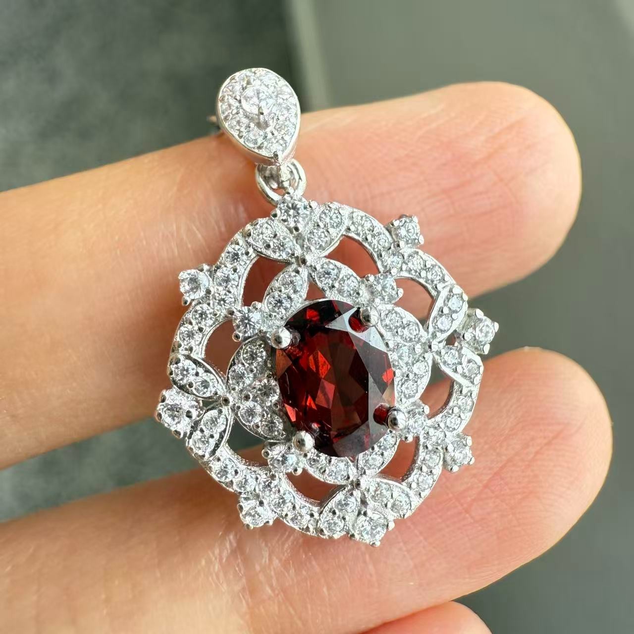 925 Sterling Silver Necklace 7x5mm Natural Garnet Gemstone Zircon Handmade Gift