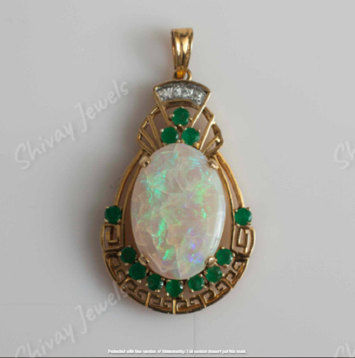Natural Fire Opal 2Ct Oval Cut Solitaire Pendant 14K Yellow Gold Plated Silver