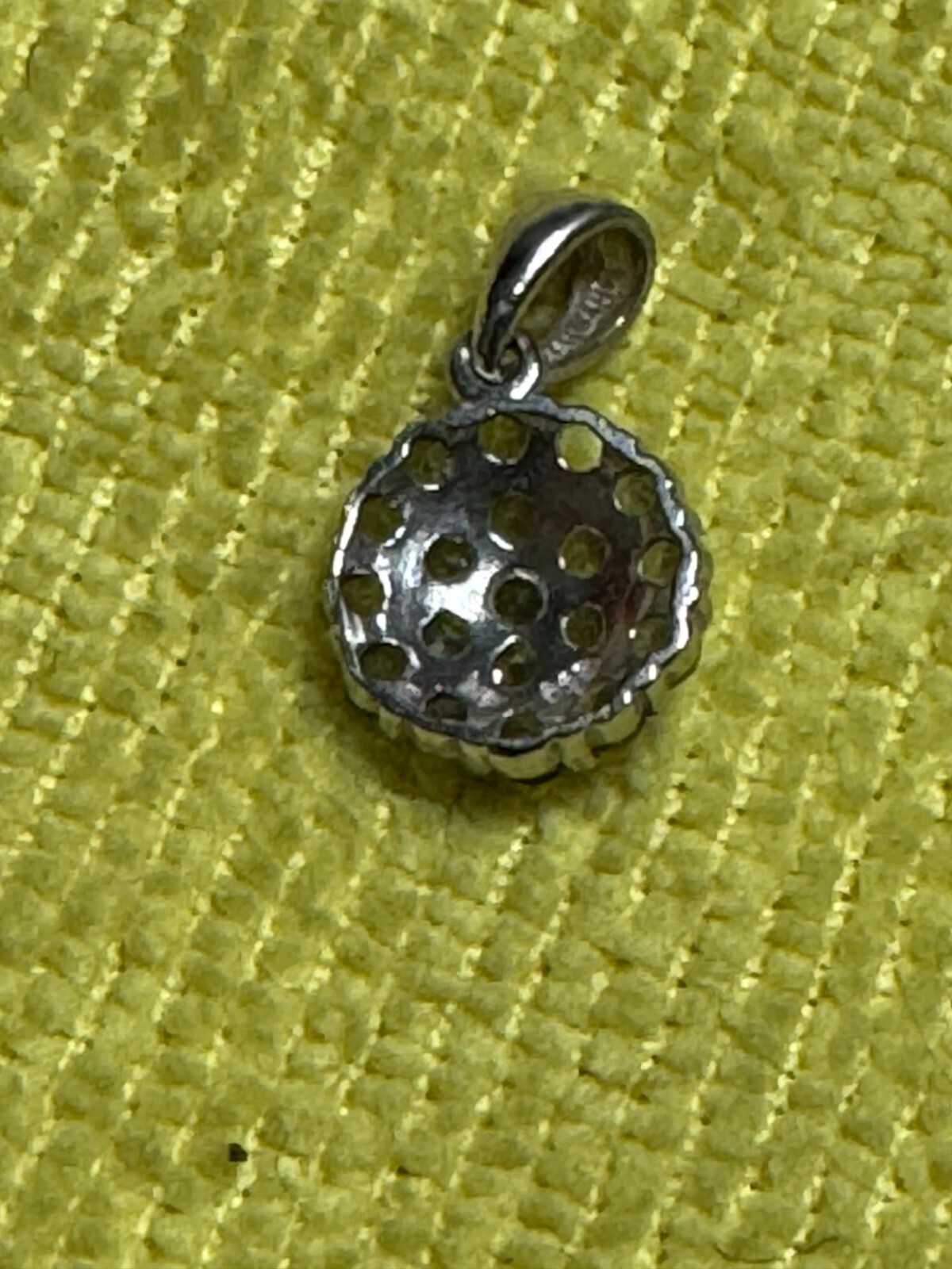 Sterling Silver Unknown Stone Custer Charm w/free ship (missing one stone)