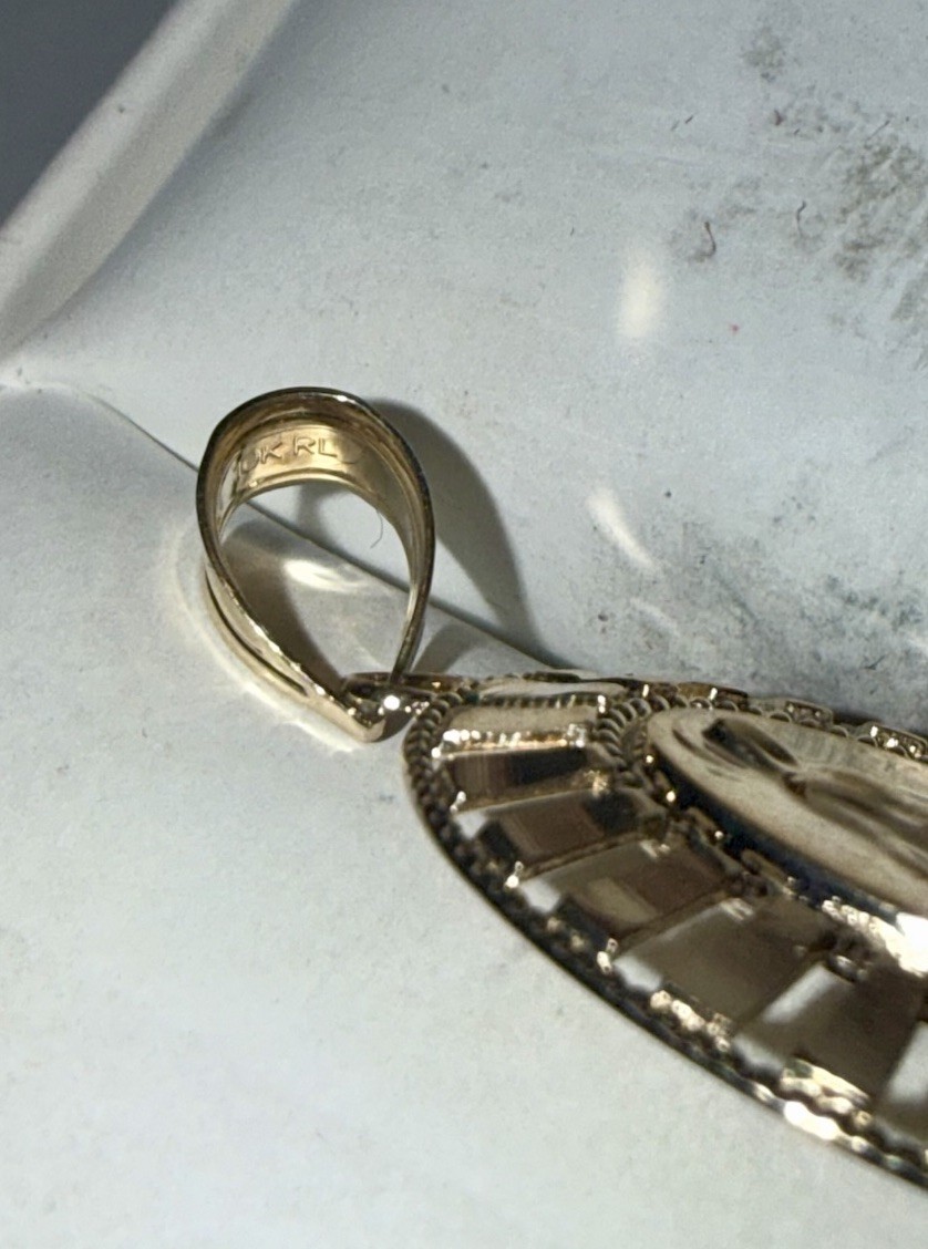 ESTATE Solid 10K Gold Virgin Mary Religious Oval Pendant