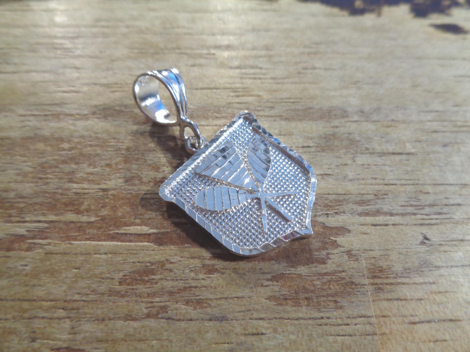 24MM SOLID 925 STER SILVER DIAMOND-CUT DC HAWAIIAN KANAKA MAOLI SHIELD PENDANT