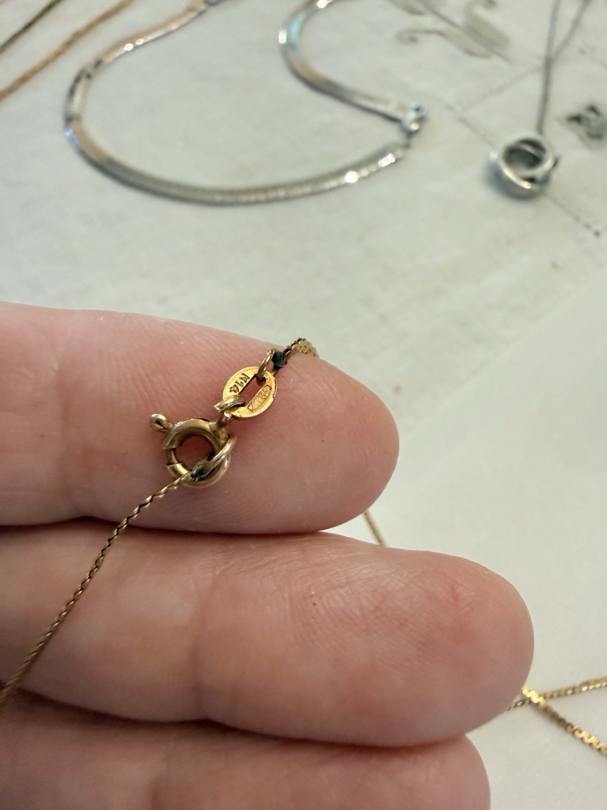 14K Yellow Gold Heart Pendant Box Chain Necklace 18″ Spring Ring Signed