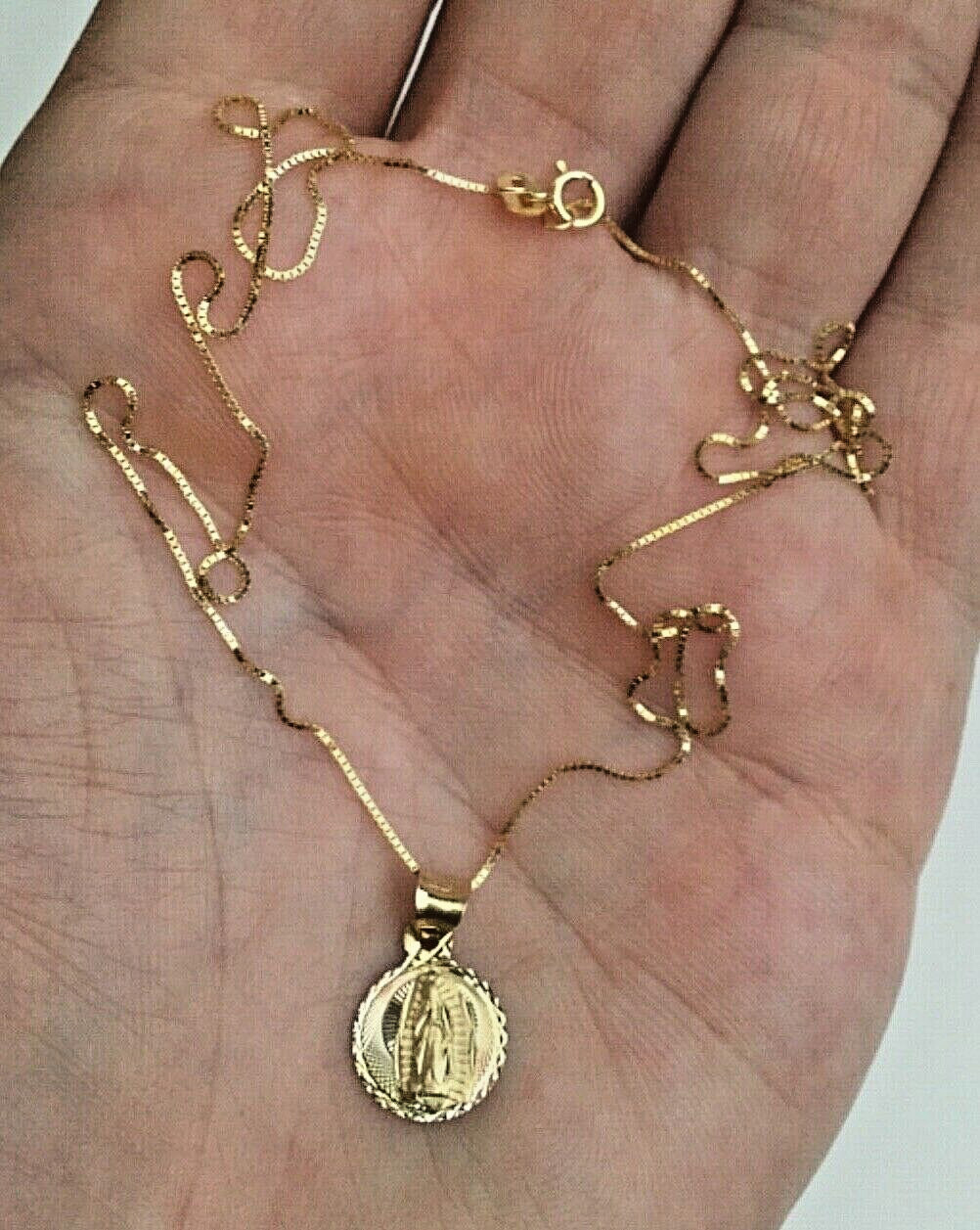 14K SOLID GOLD GUADALUPE BOX CHAIN NECKLACE 18″ /14K ORO CADENA GUADALUPE -PT307