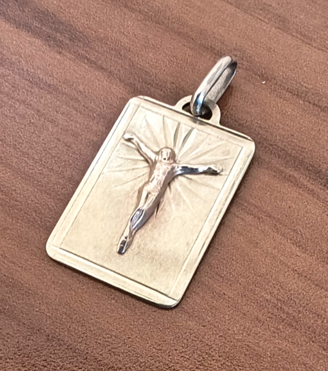 Vtg 14K Italy Gold Jesus Crucifix Cross Pendant Charm Catholic 3.68g Acid Tested