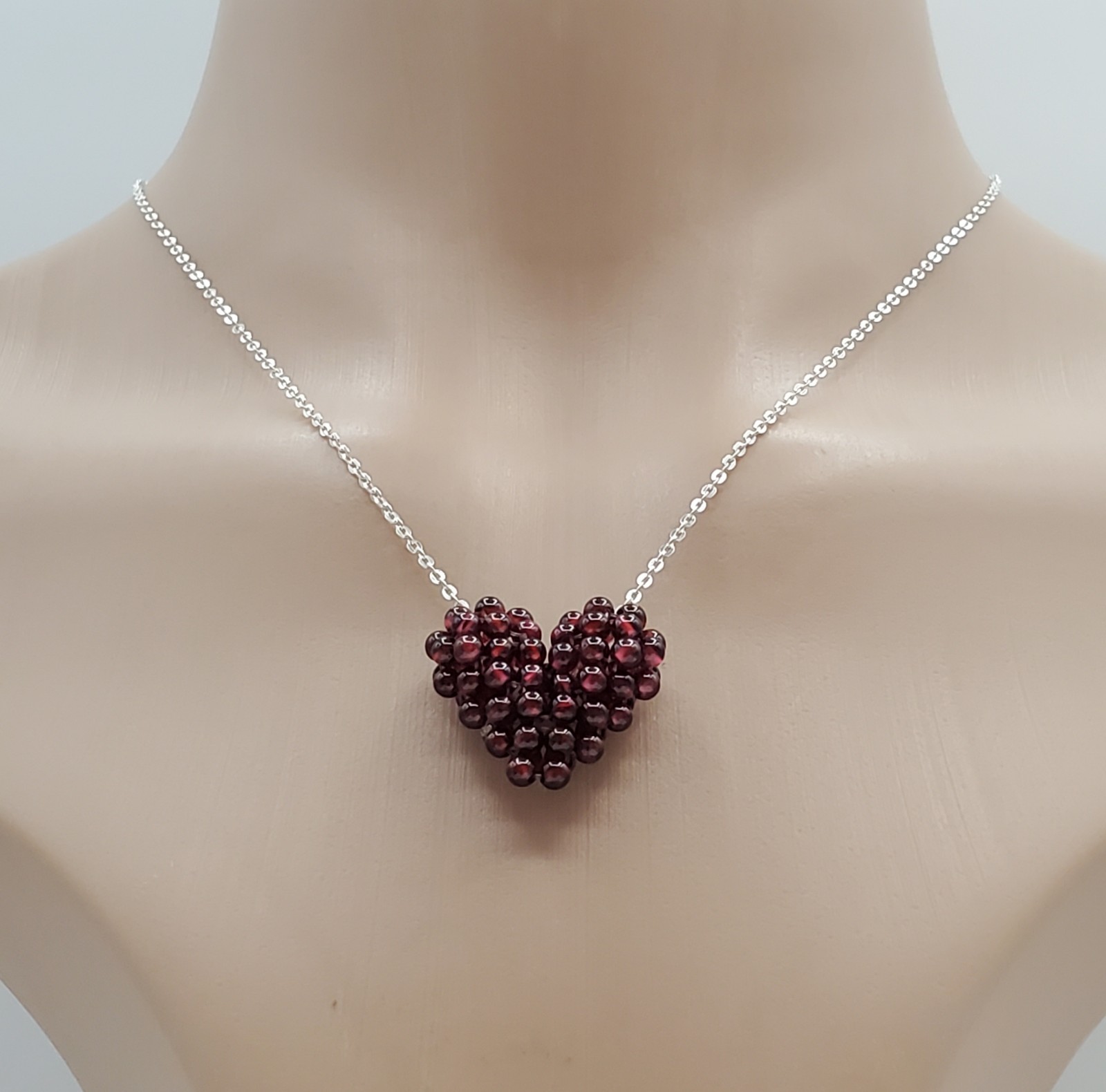 925 Zoe B 3D Garnet Heart Necklace 18in Sterling Silver Cluster Pendant 7.6gtw