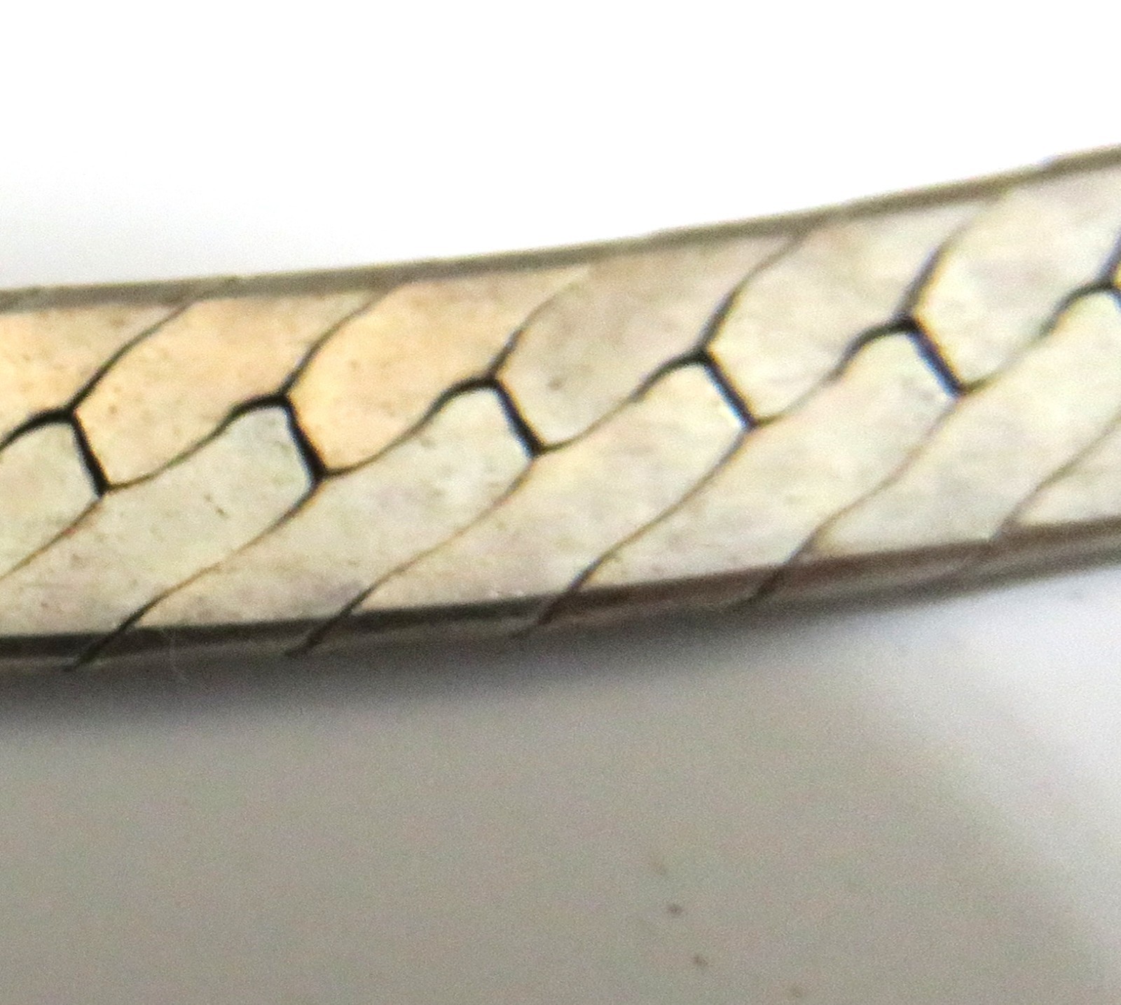24″ Sterling Silver Herringbone Necklace 30 grams, Excellent, 925 Italy
