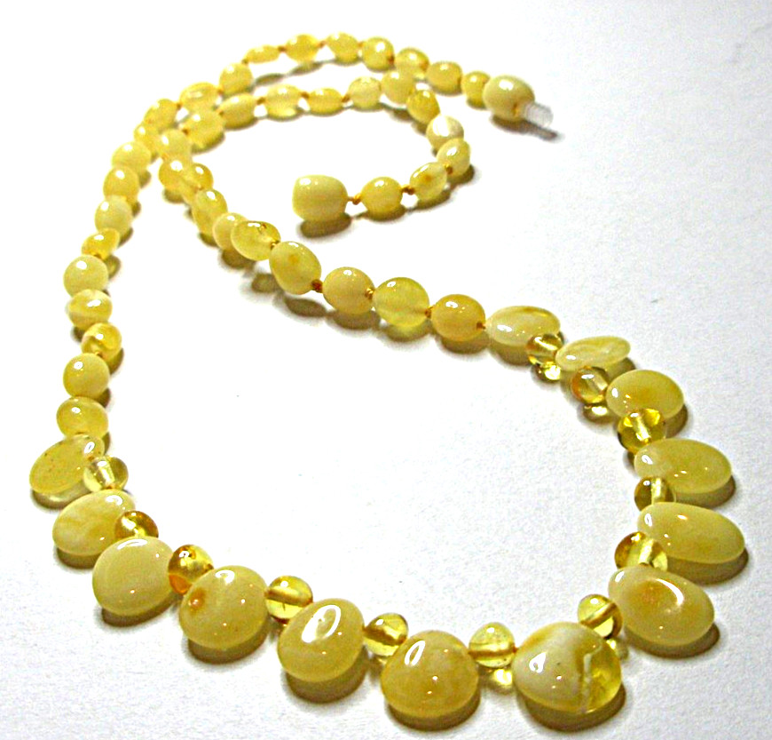 Baltic Amber Women’s Necklace Elegante Egg Yolk Butterscotch 45 cm – 18”