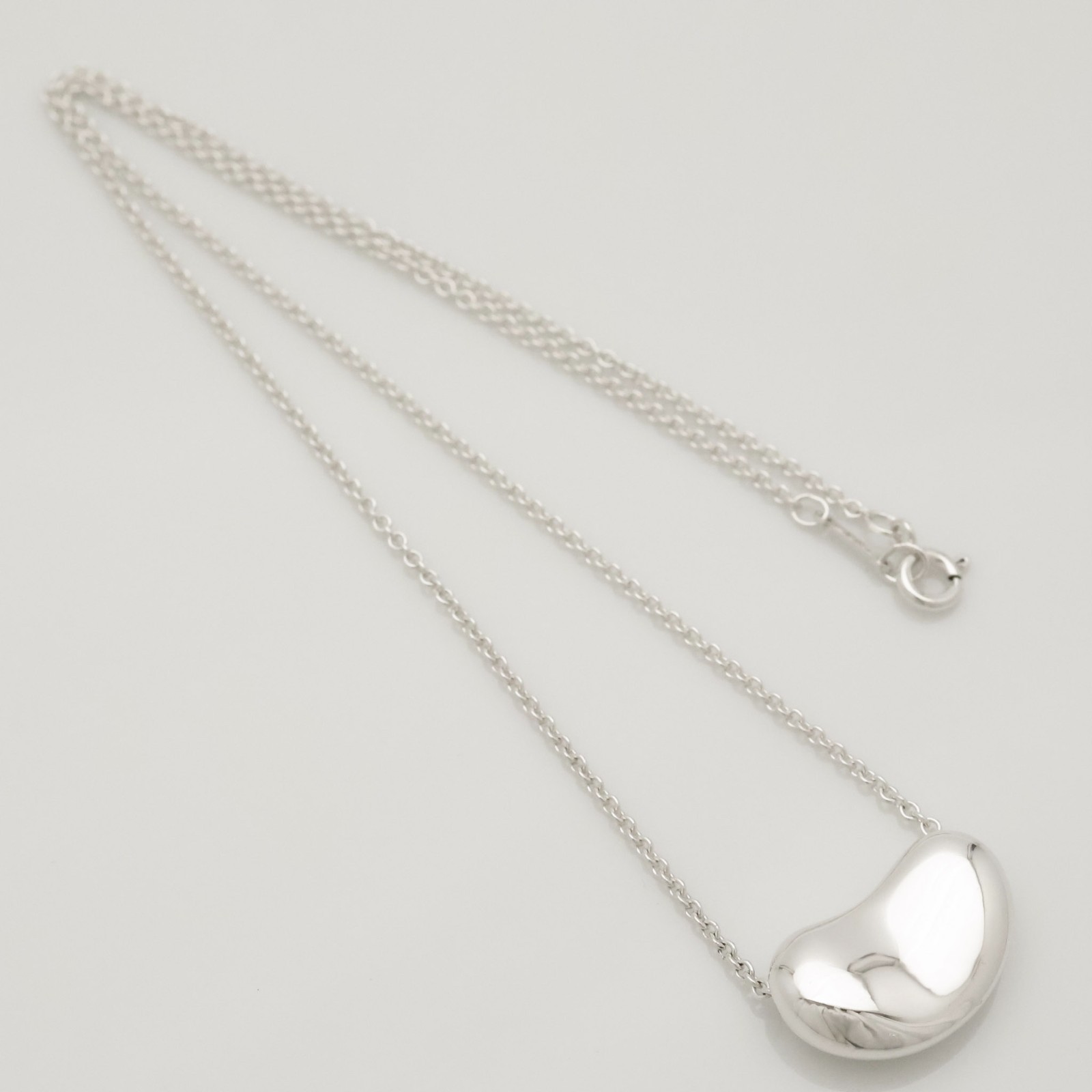 Authentic Tiffany & Co. Peretti Large 20mm Bean Necklace 16″ Silver 925 w/Pouch