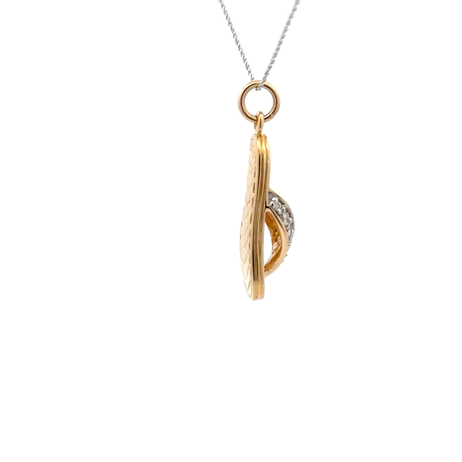 14KT. Yellow Gold Flip Flop With Diamond Strap Pendant (7 x 26 mm)