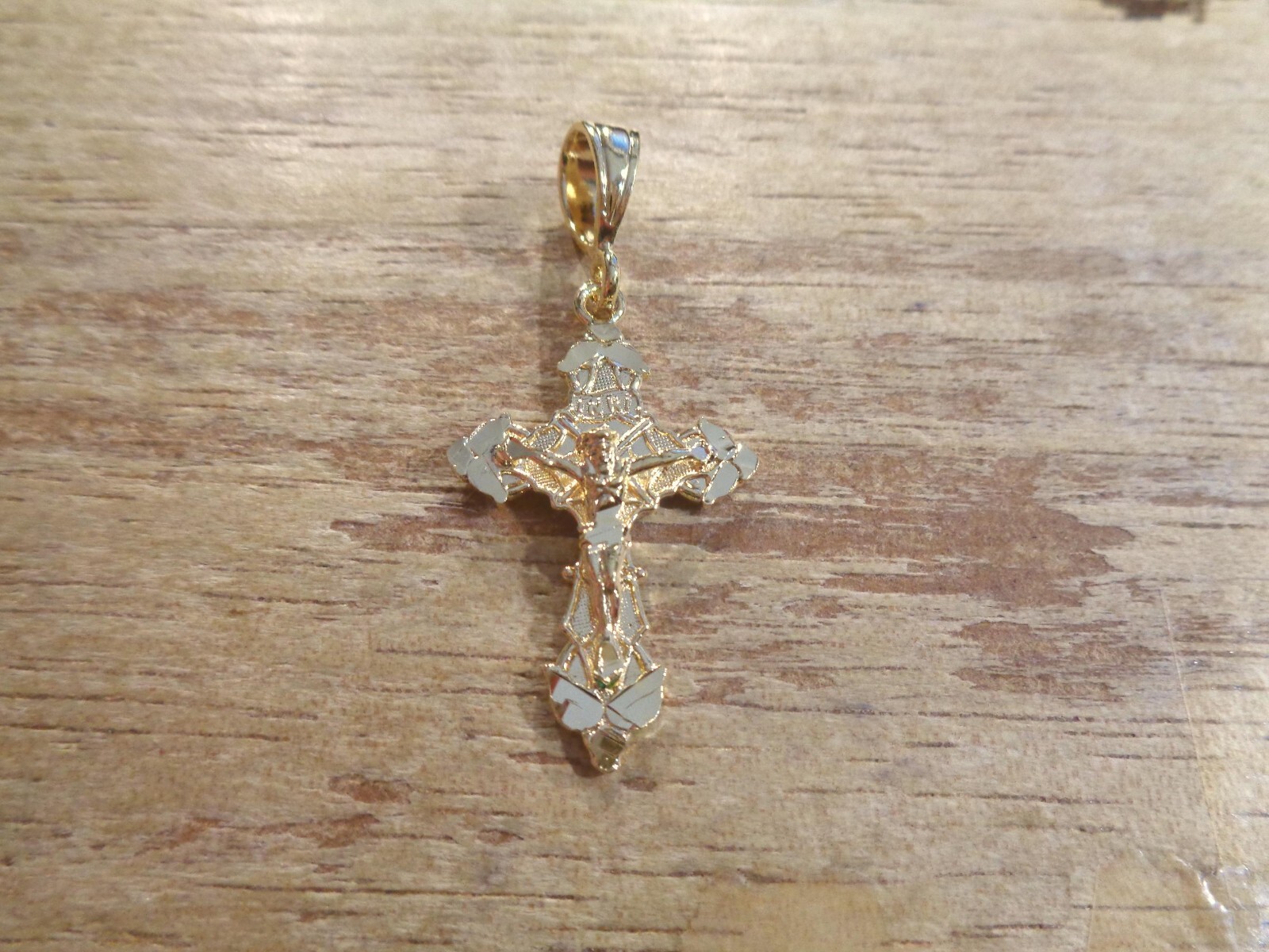 23.5MM SML 14K YELLOW GOLD-PLATED 925 STER SILVER DIAMOND-CUT INRI CROSS PENDANT