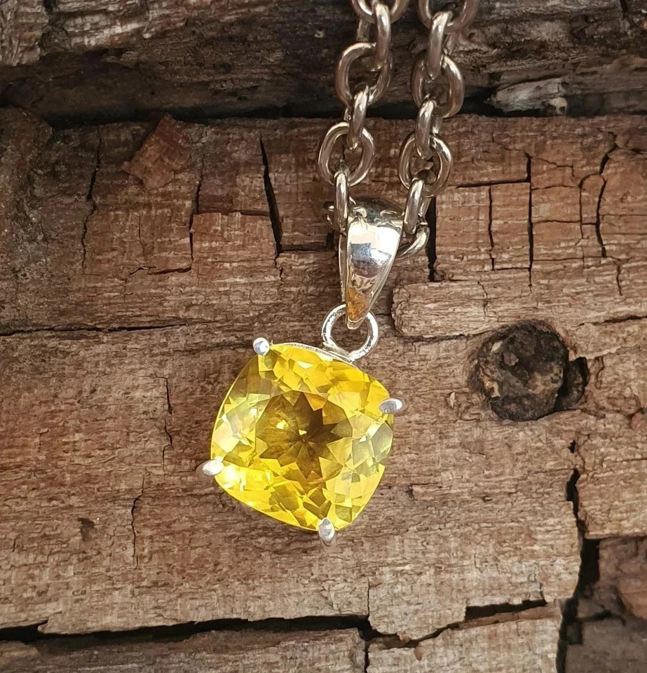 20 Ct Natural yellow Sapphire Cushion Cut 925 Solid Silver Pendant Gemstone