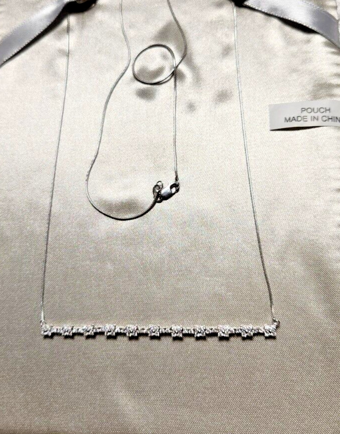 14k white gold diamond bar necklace 1.00 carat t.w.