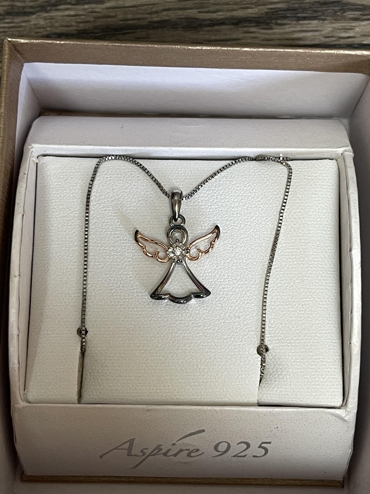Aspire 925 Sterling Silver Angel Pendant Necklace 18in Box Chain Religious