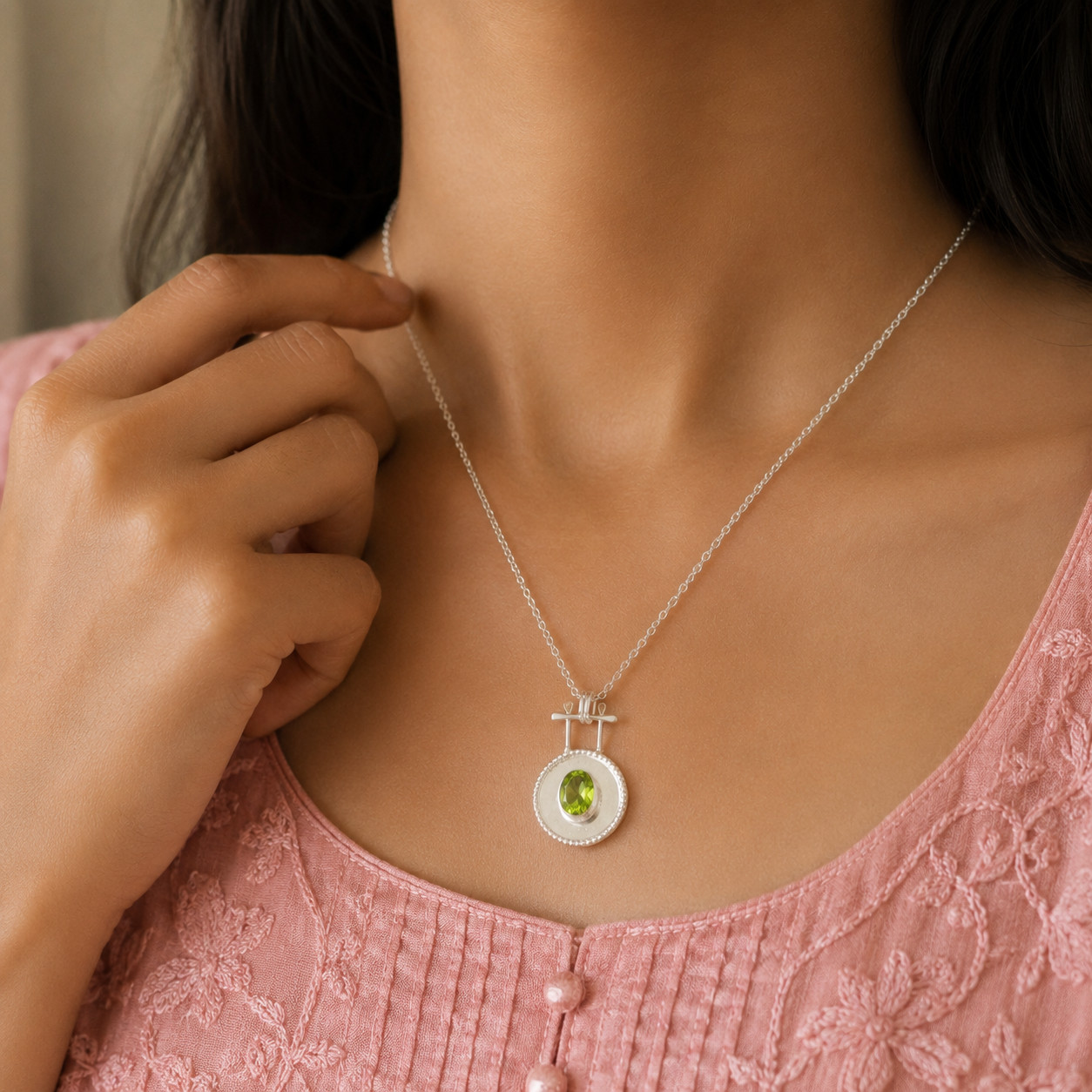 Peridot Gemstone Jewelry 925 Silver Handmade Elegant Pendant 1.4″ For Girlfriend