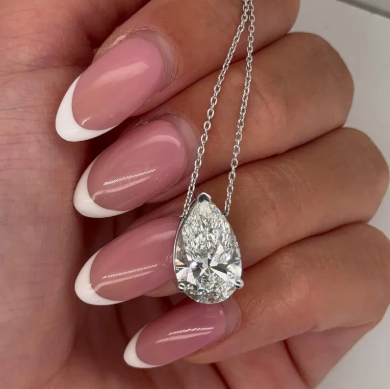 IGI Pear-Cut 5.00Ct EF/VS1 Lab Grown Diamond Necklace& Pendant 14k White Gold