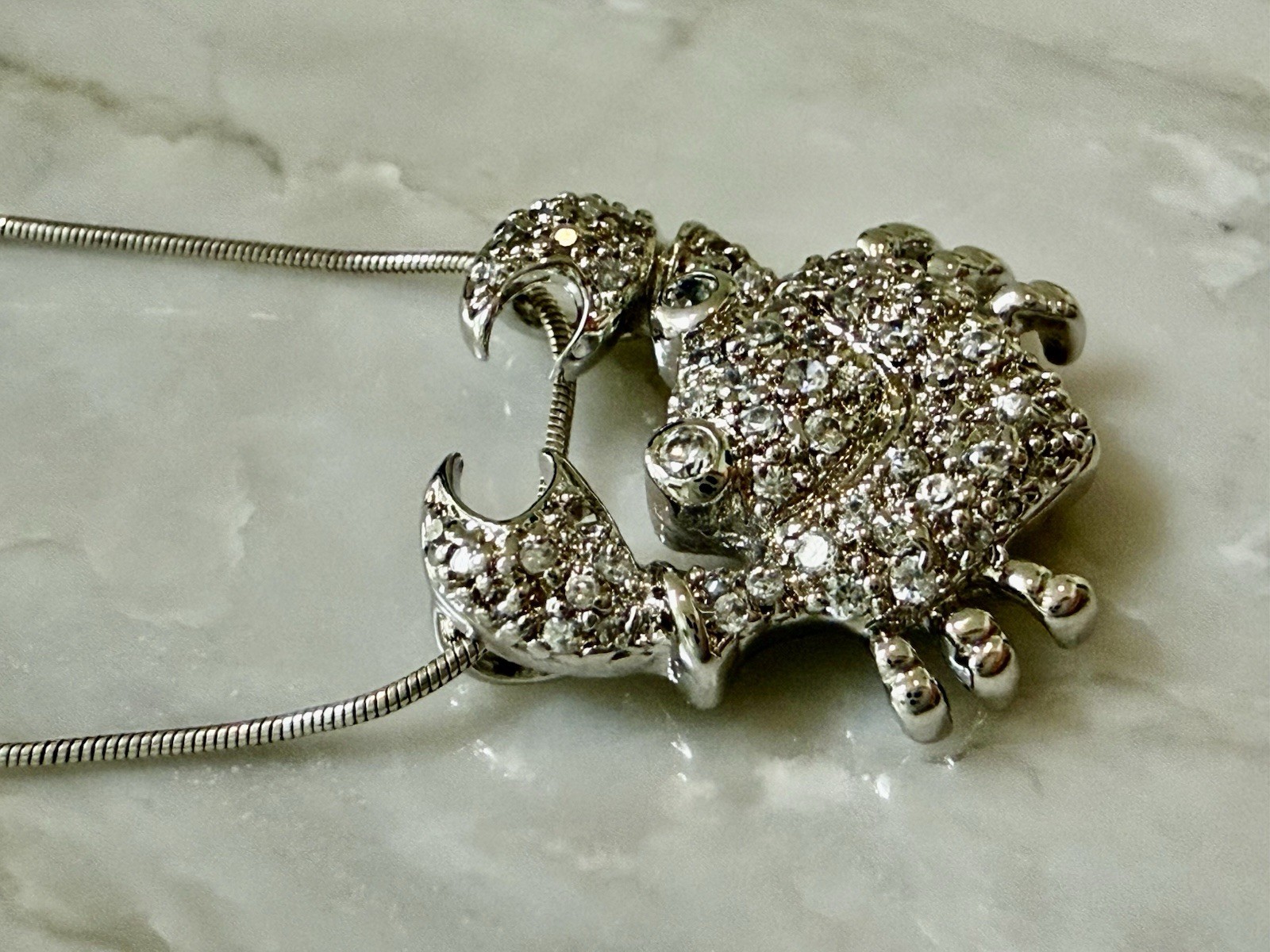 Elegant 925 Sterling Silver Crab Pave Crystal-Glass Pendant w/ 925 Chain 18-19″
